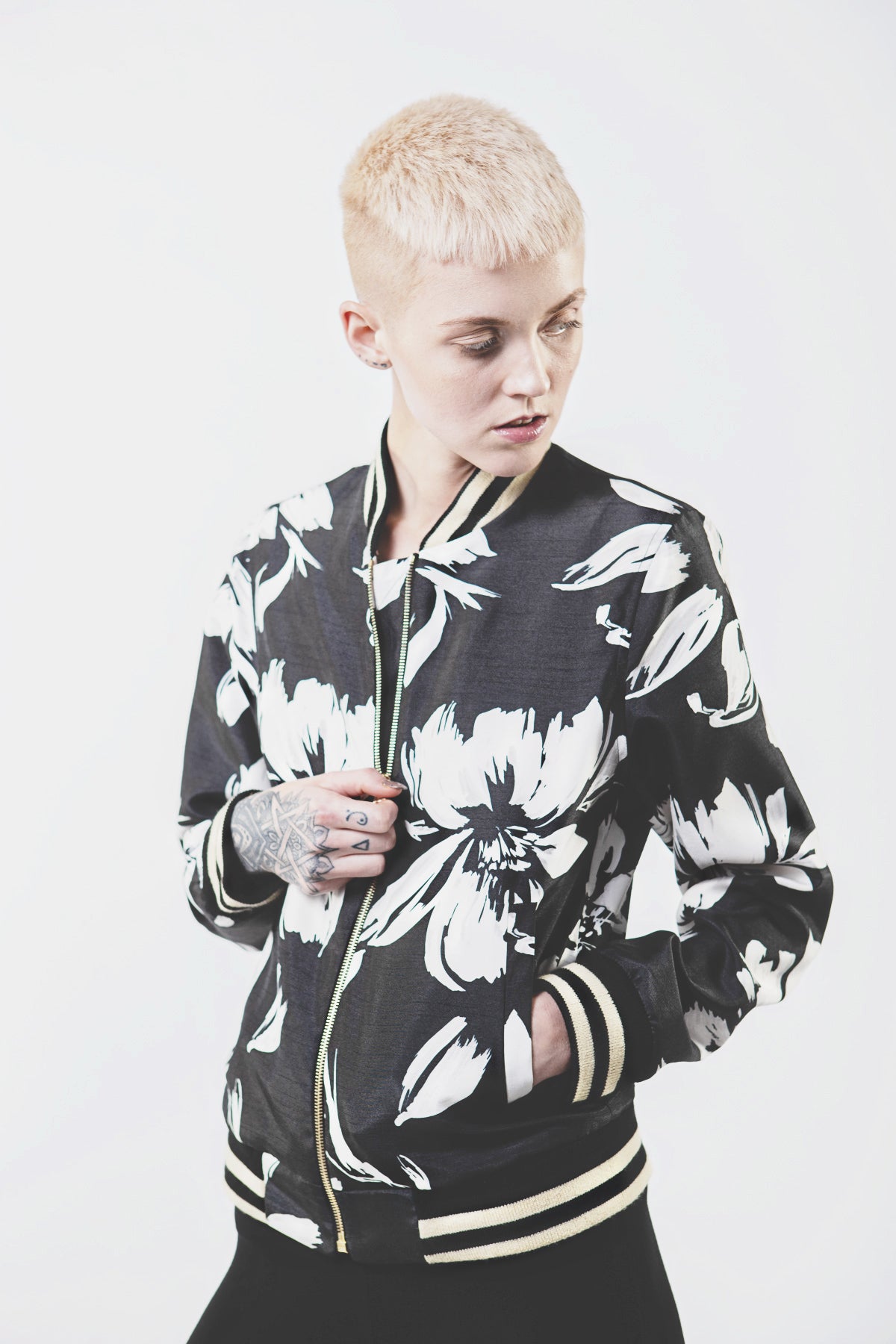 Wolf + Candor The Kendrick Jacket in Floral - Bomber jacket