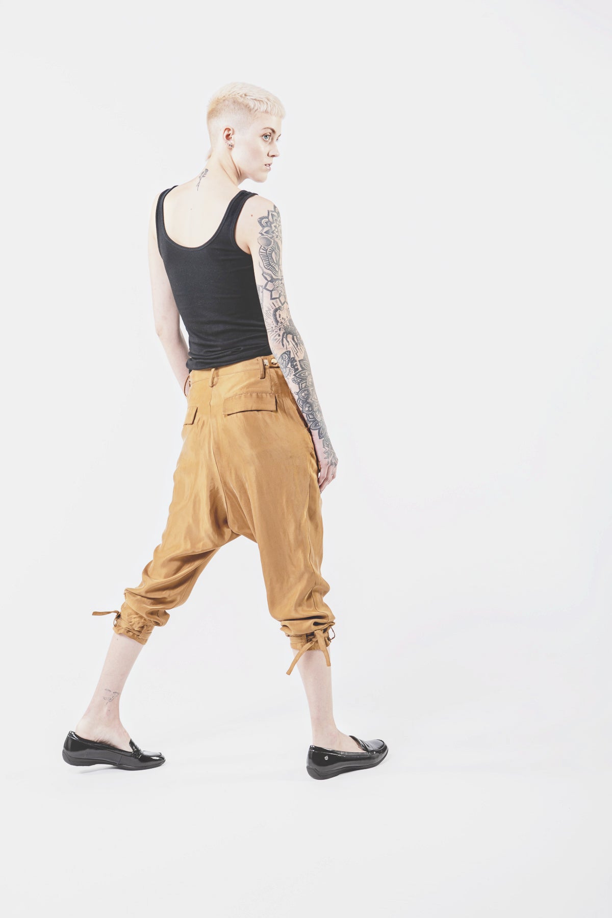 The Candor Pants in Bronze